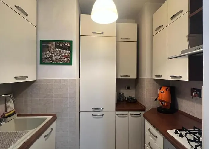 Nathan House, Malatesta Рим
